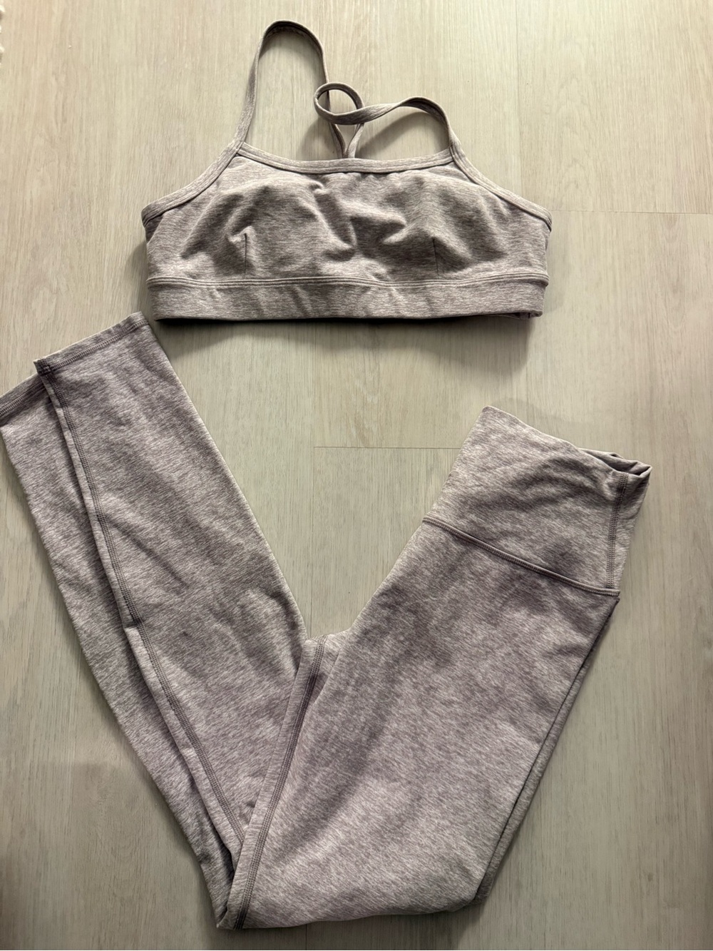 Heathered Gray/Lavender Alo YogaActive Set - Sports Bra & Leggings